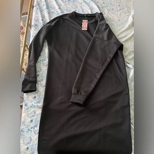 Long sleeve midi dress